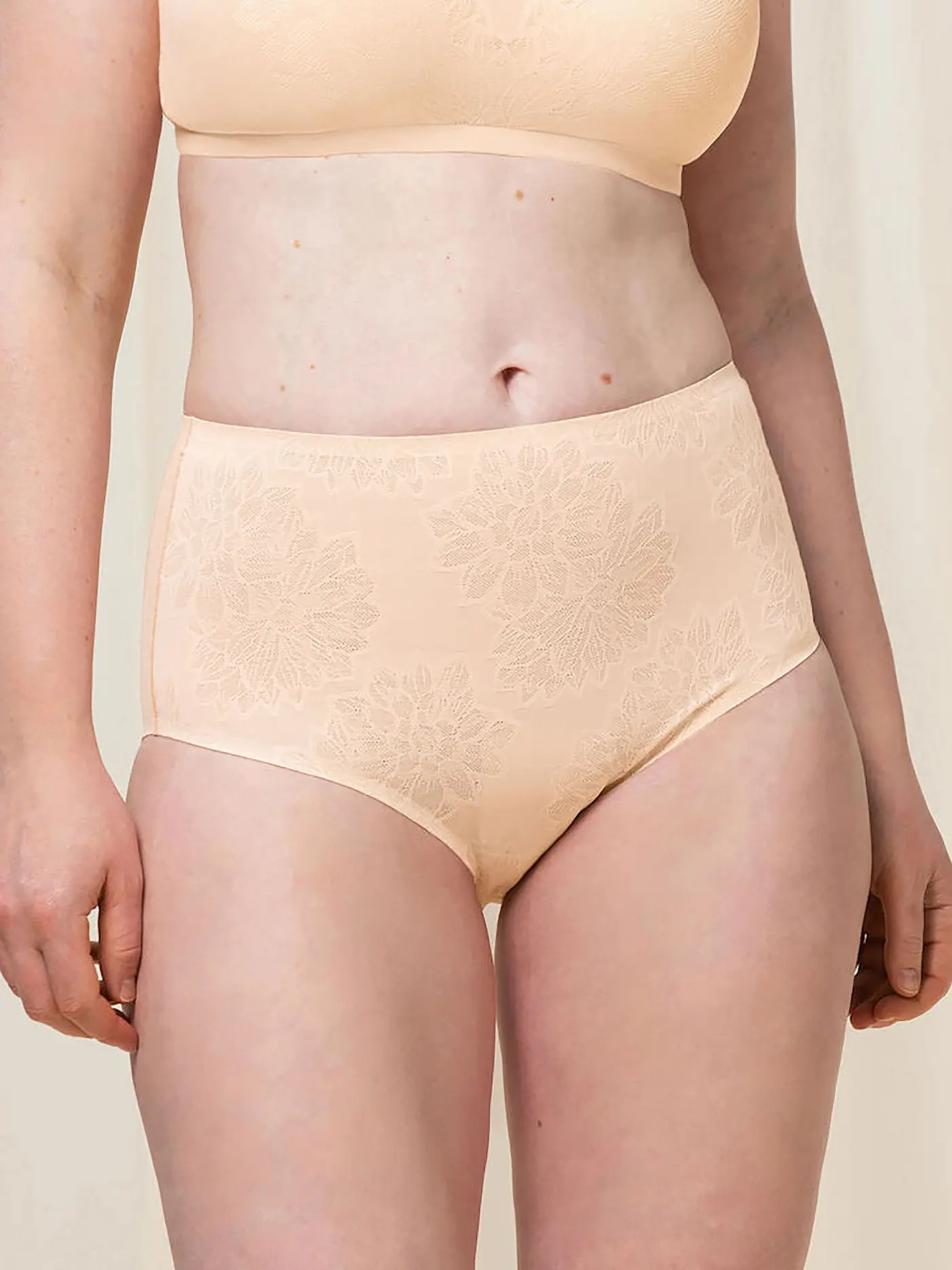 TRIUMPH | Maxi Slip "Smart" (Nude) | 